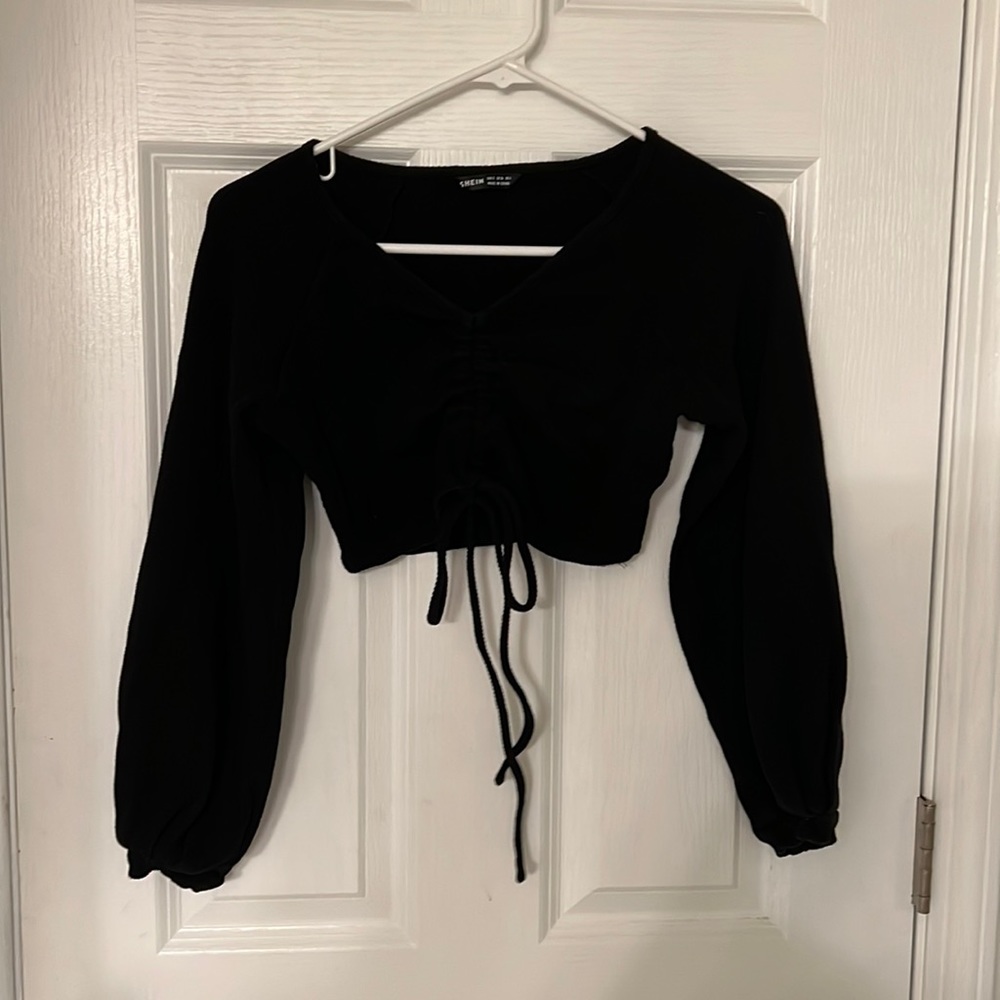 Shein Cropped Black Balloon Sleeve Crop Top